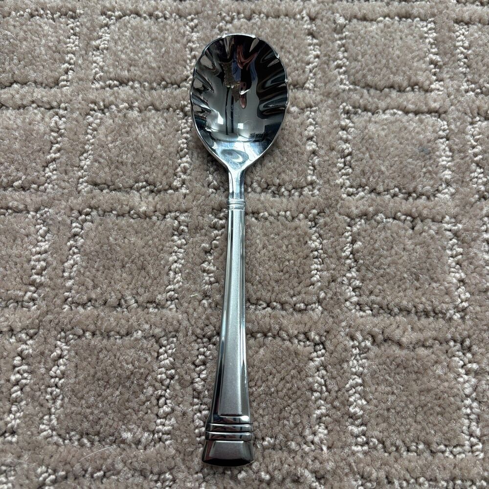 Wallace Zenith Frost Stainless 18/10 Flatware Sugar Shell Spoon 6"